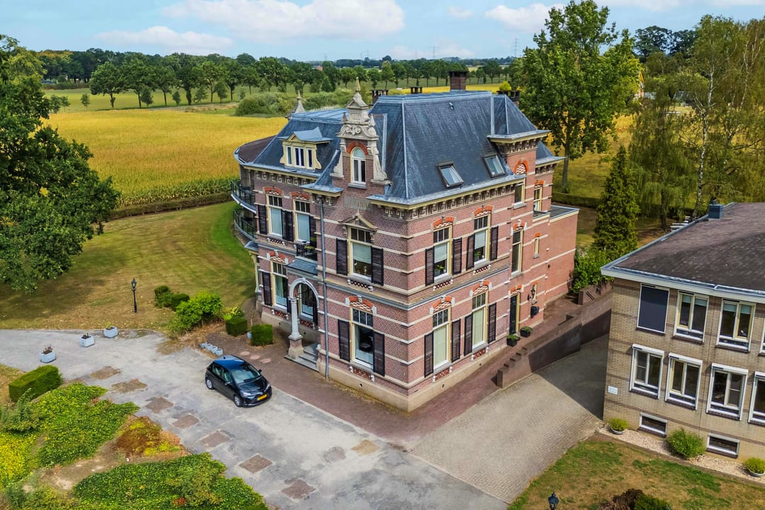 recent house