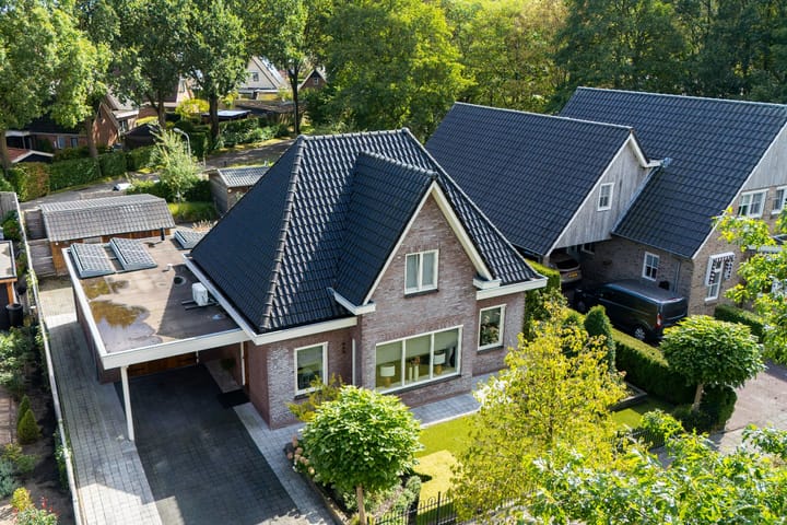 Hoekweg 24 main image