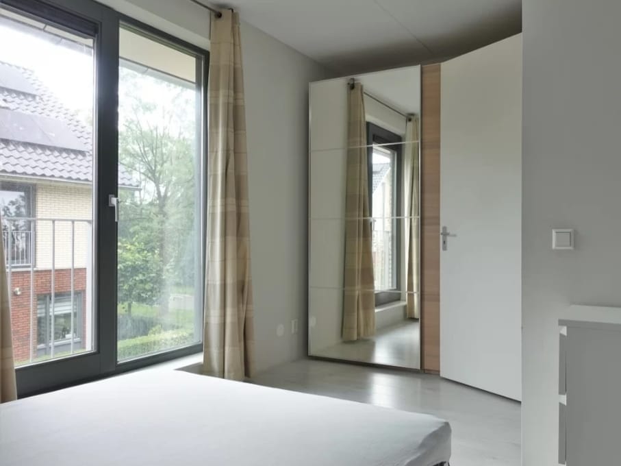 House Image 4