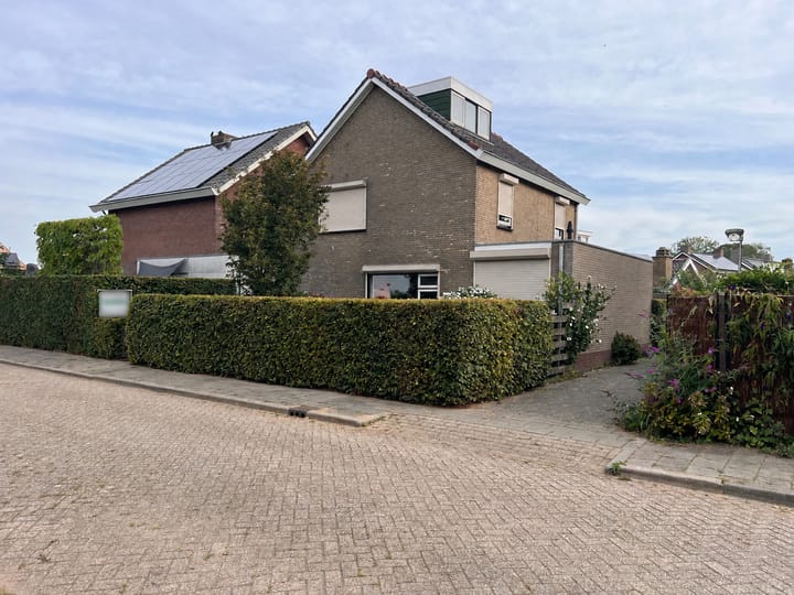Wethouder Sandersstraat 1 main image