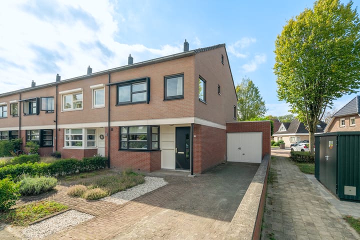 Warmelo 2 main image