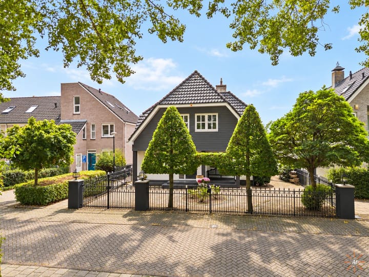Van Voorthuijsenhof 41 main image