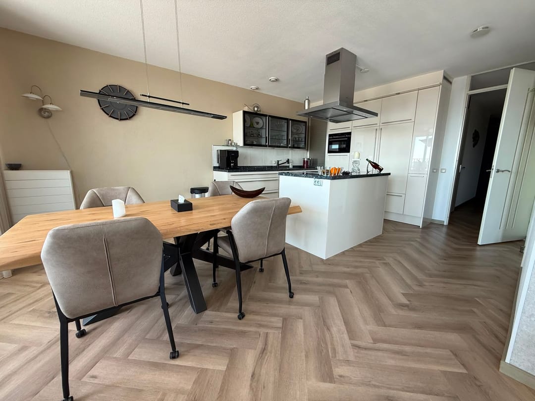 House Image 5