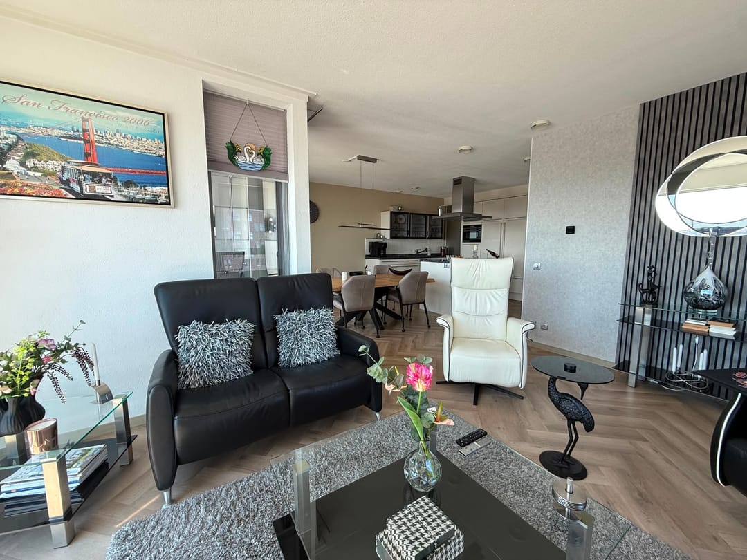 House Image 4