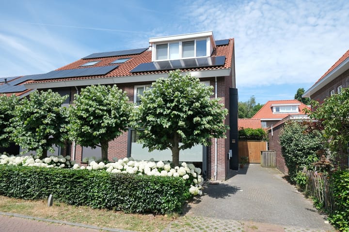 Reeshofbos 4 main image