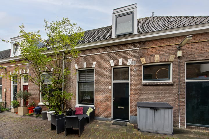 Van der Tasstraat 1 main image