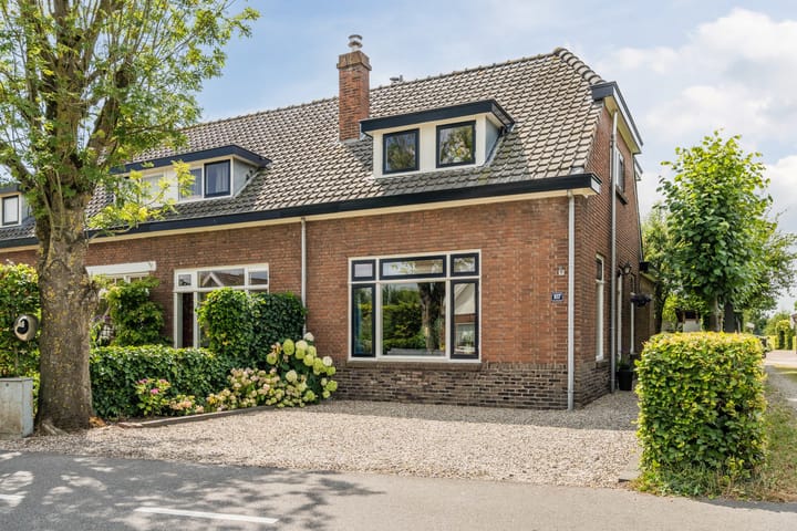 Kerkdijk 107 main image