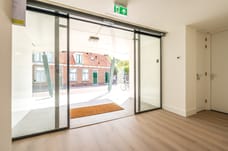 Afbeelding van Singel 2 - Derde foto