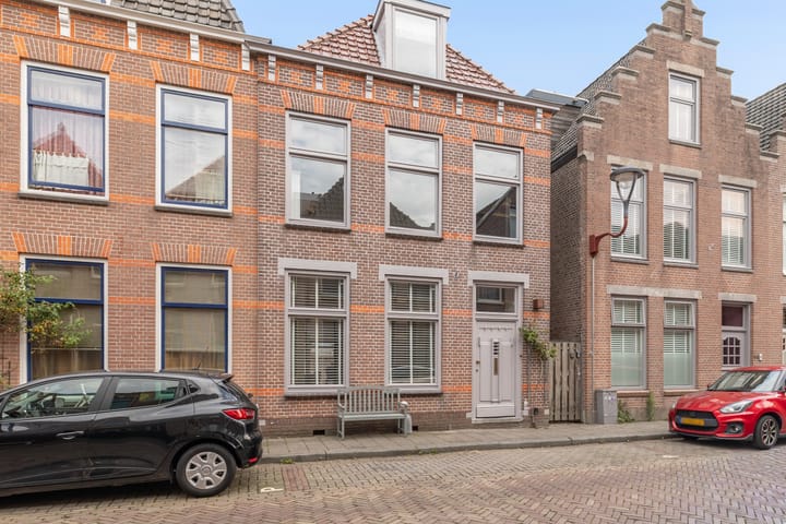 Spoorstraat 46 main image