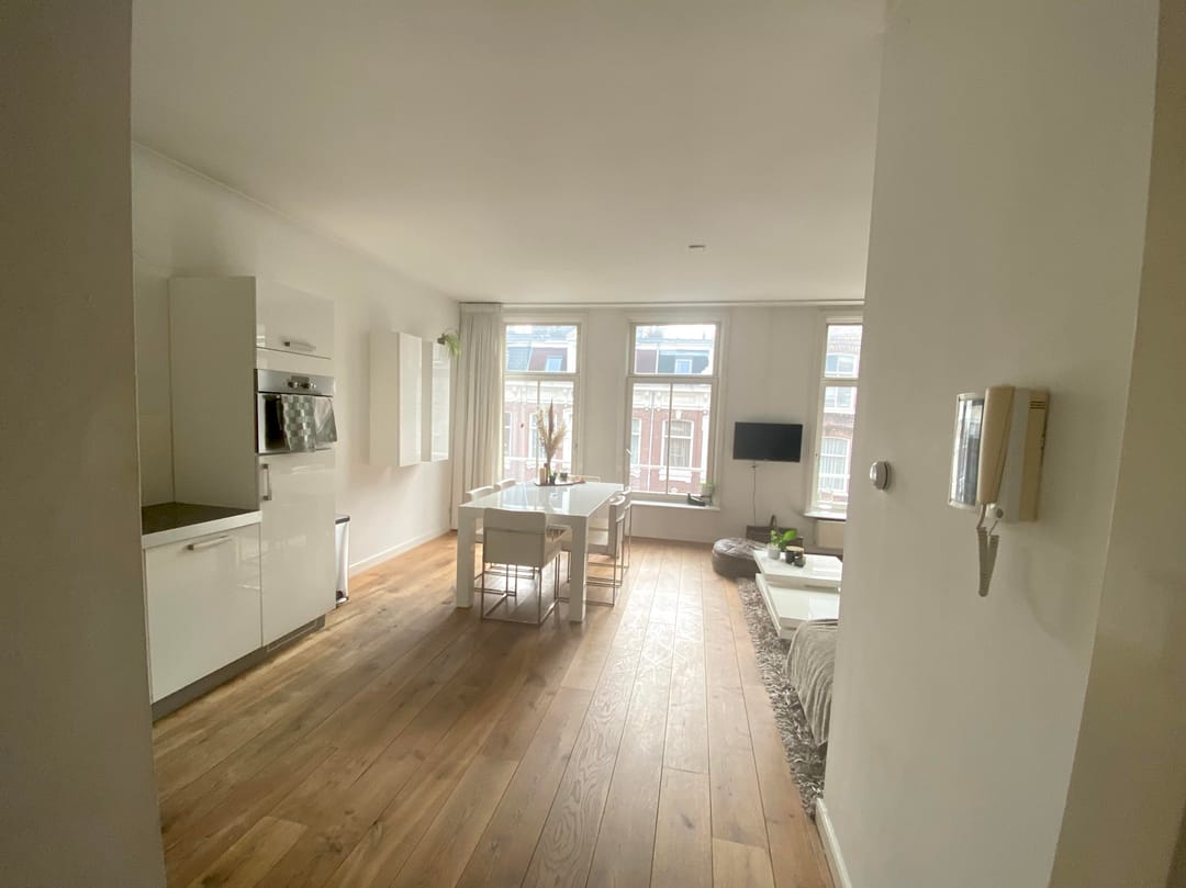 House Image 5