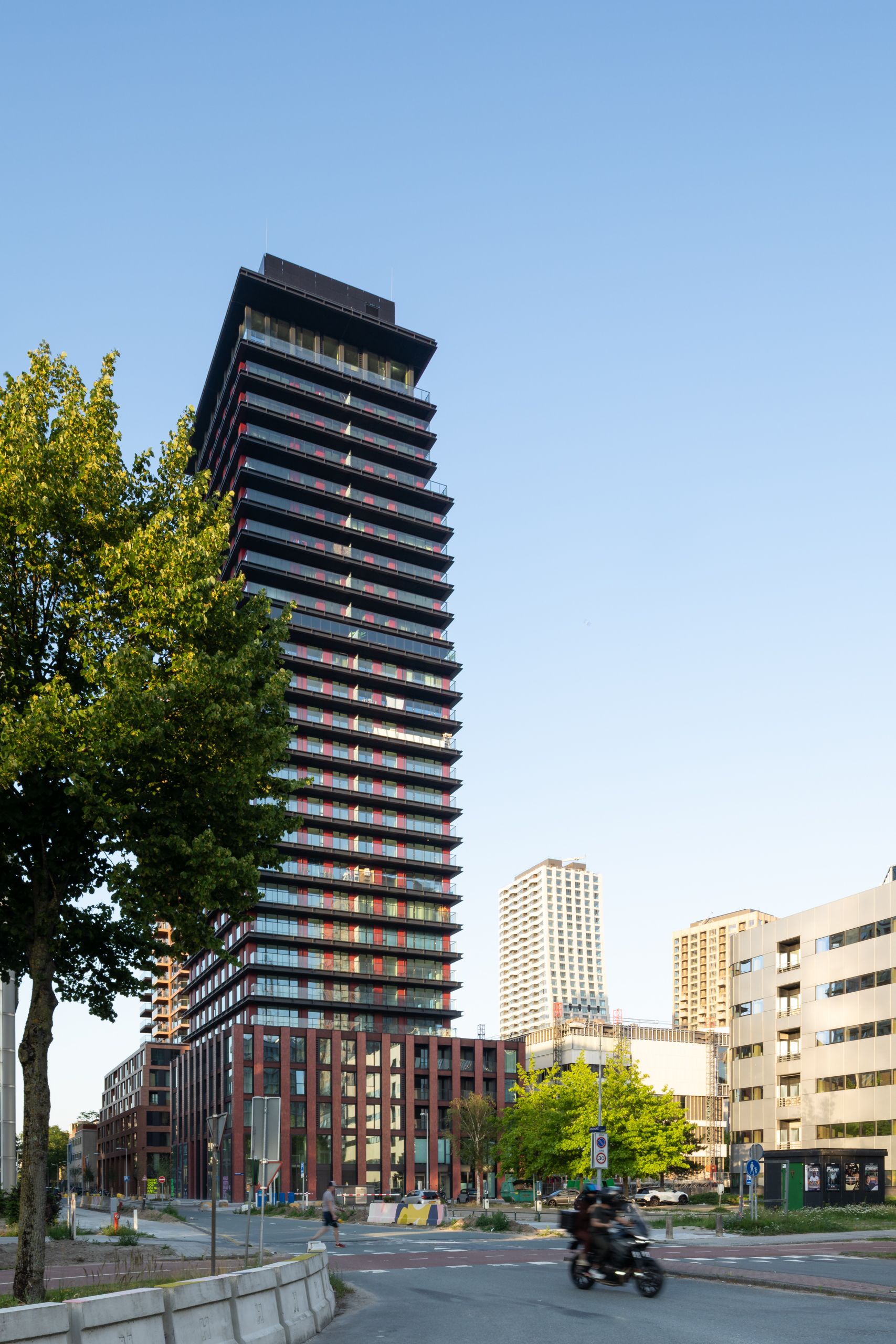 Foto 27 van SPOT Amsterdam | Scarlet