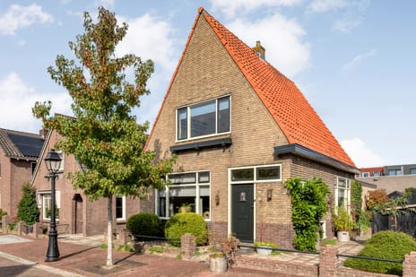 Burgemeester van Riemsdijkstraat 18 main image