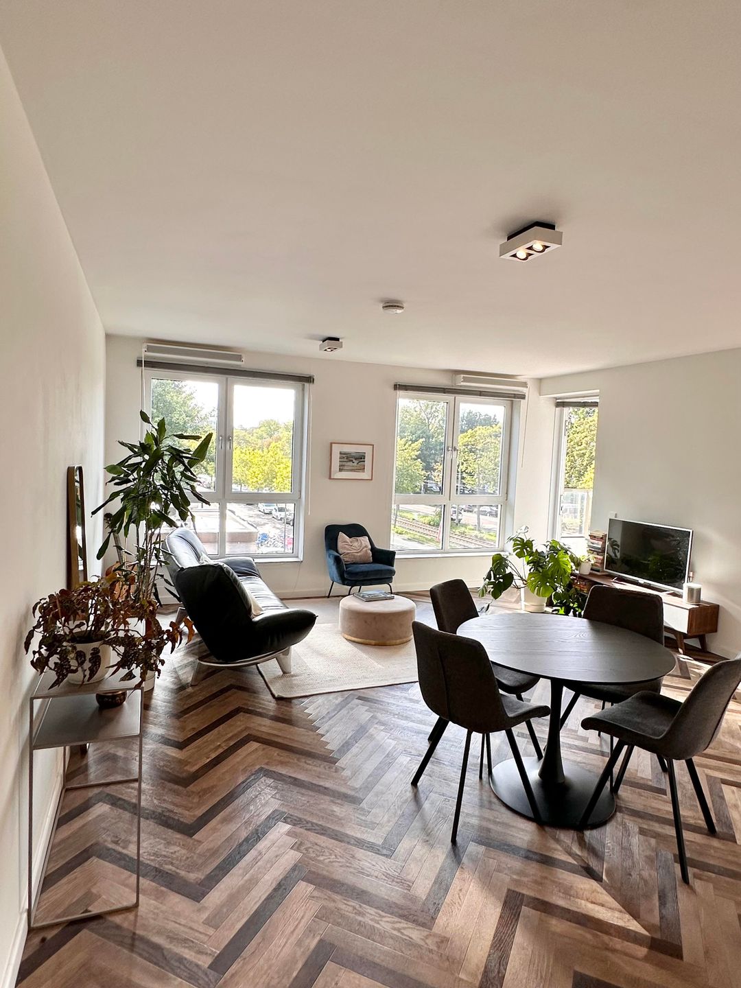 House Image 3