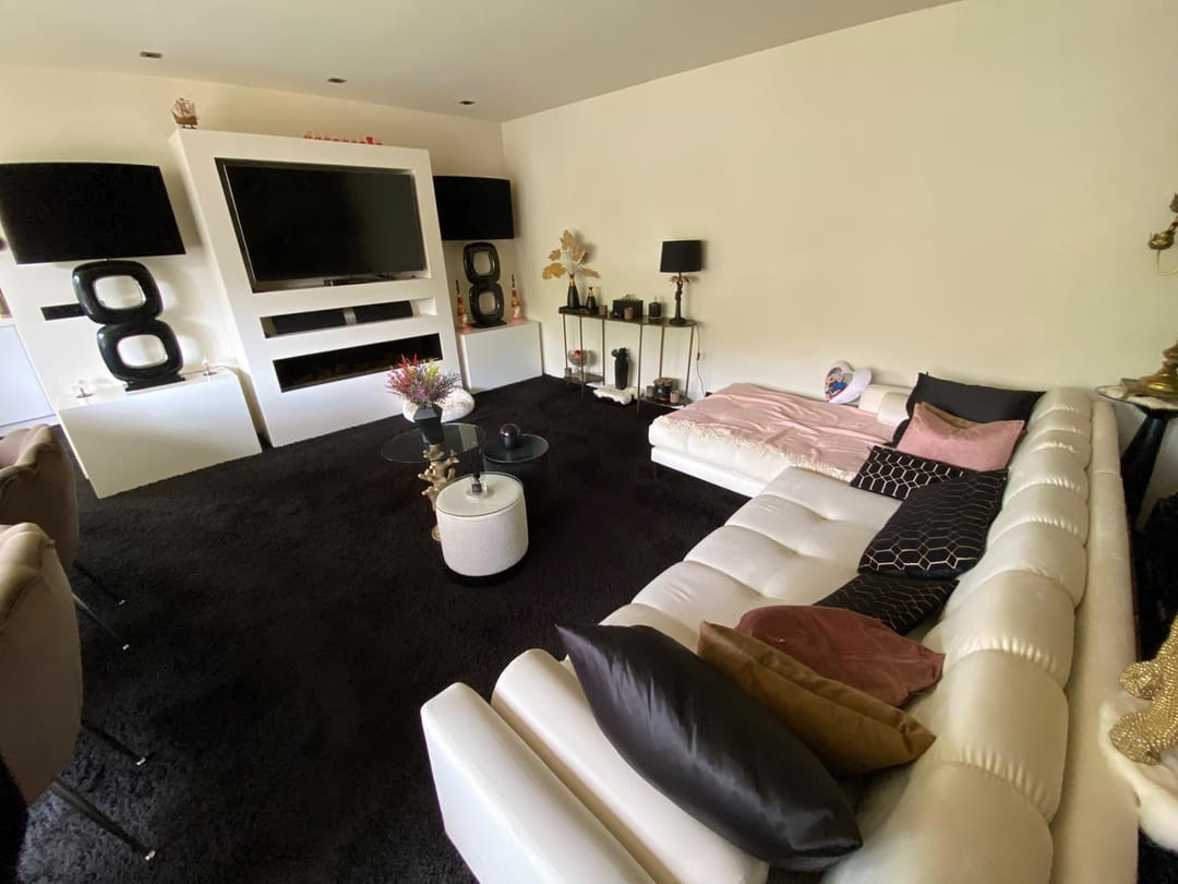 House Image 2