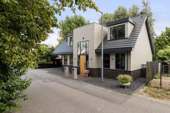 Charloisse Lagedijk 518 main image