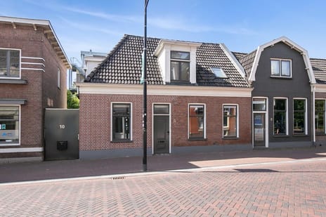 Stationsstraat 10