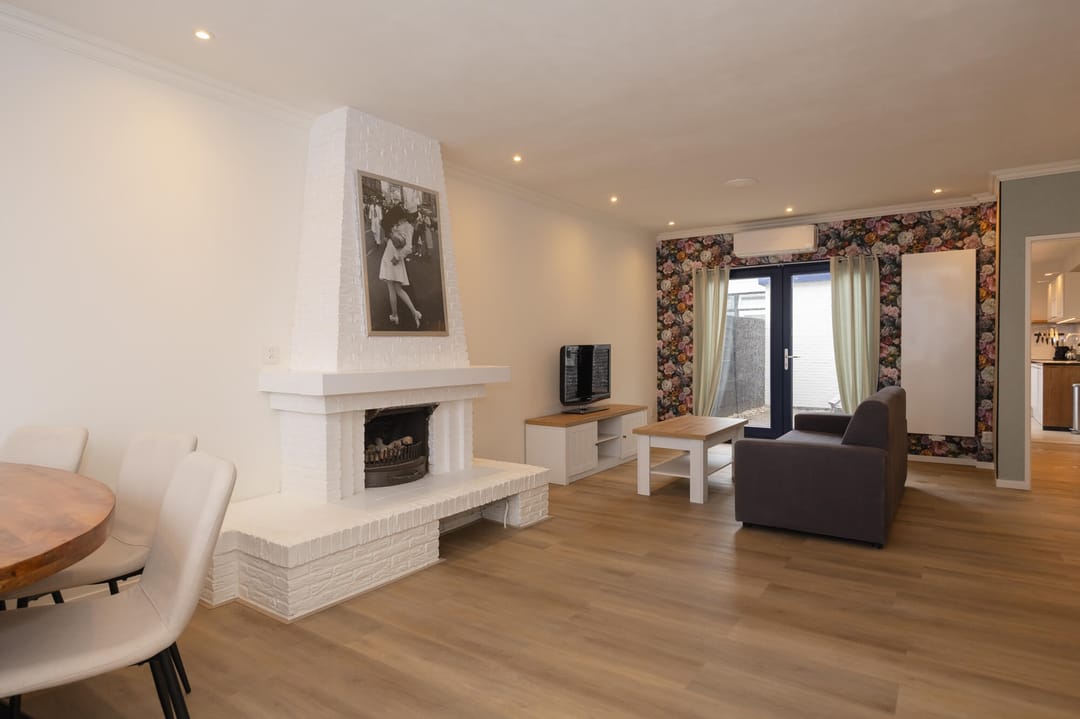 House Image 3
