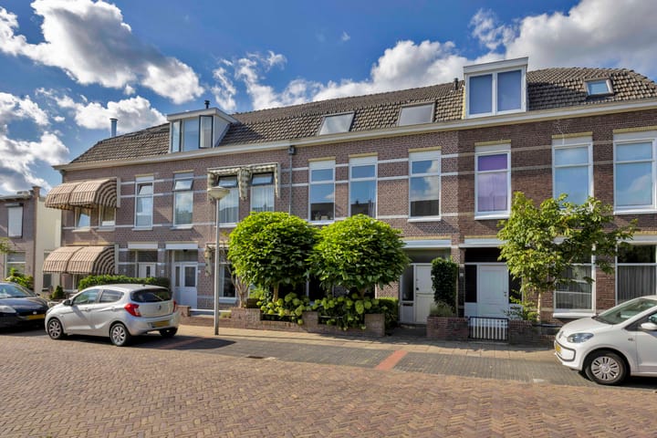 Oranjestraat 8 main image