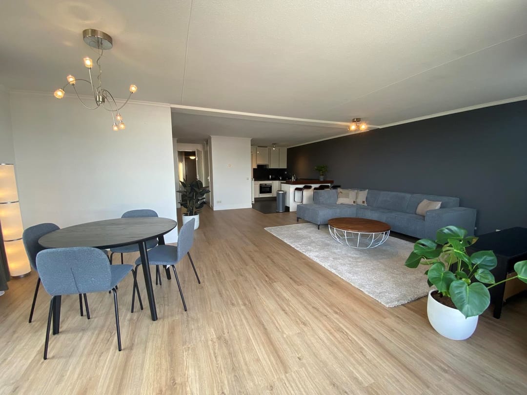House Image 3