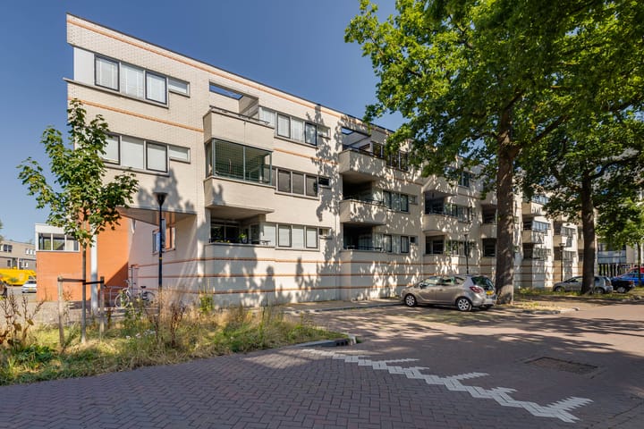 Stoomwezenstraat 32 main image