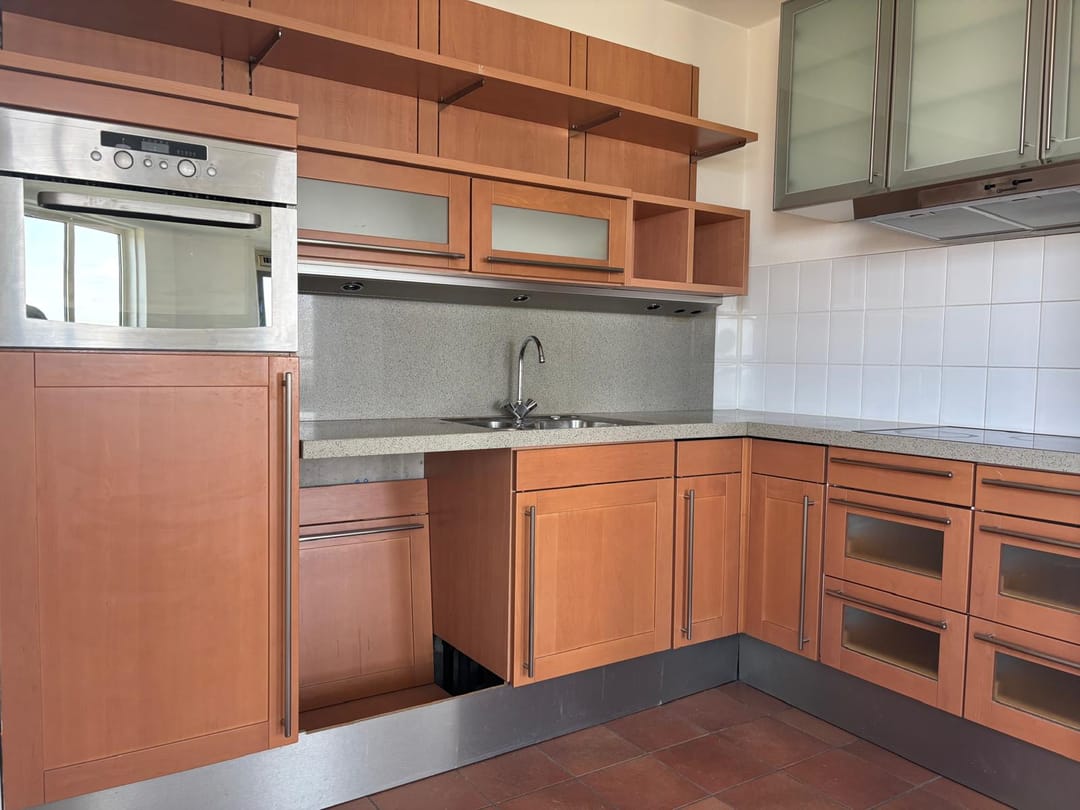 House Image 5