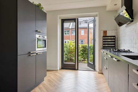 Waard 16 tertiary image