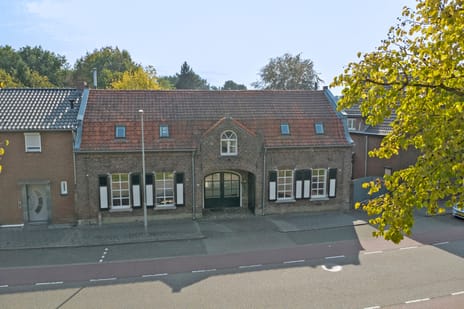 Kerkstraat 10 main image
