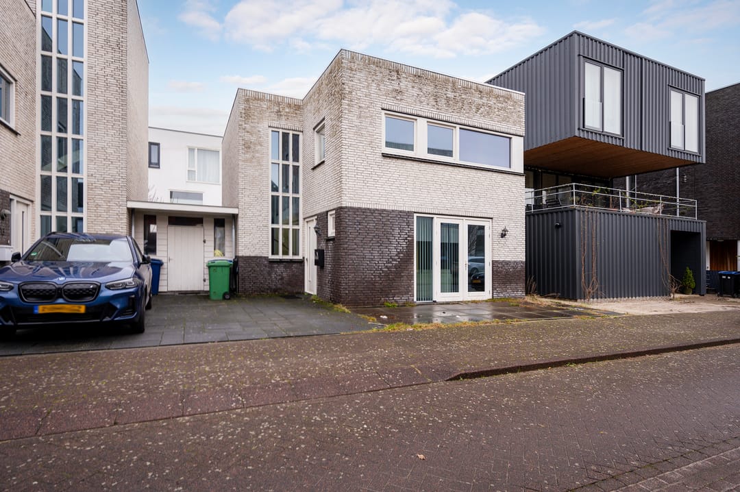 House Image 2