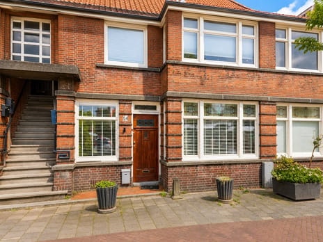 van Sevenbergestraat 64