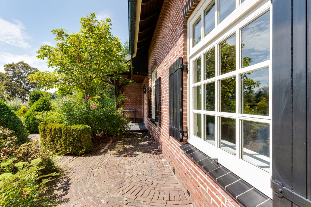 House Image 3
