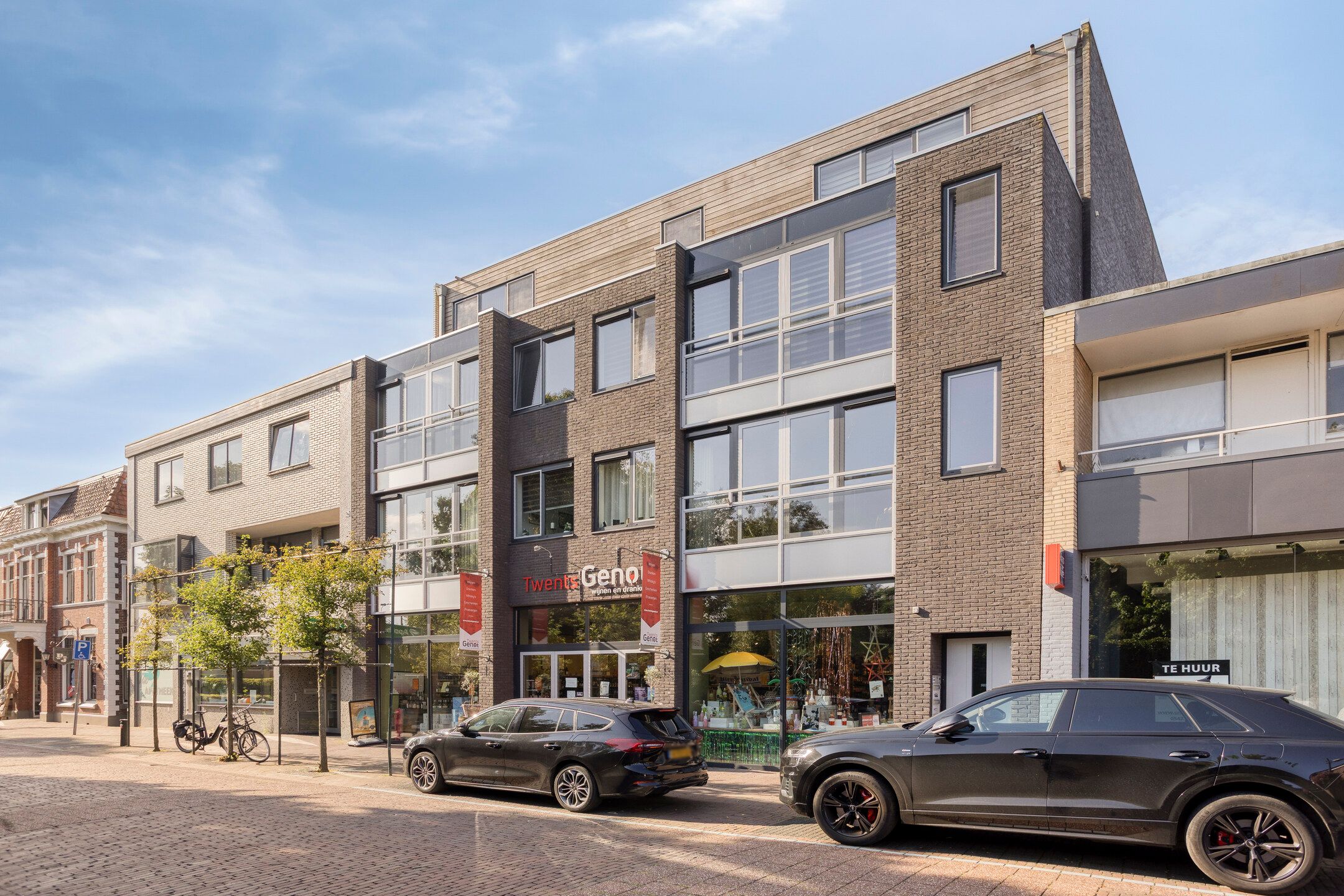 Photo 11 of Spoorstraat 43-D
