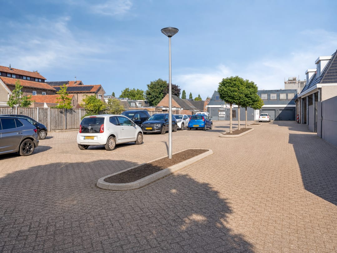 Photo 10 of Spoorstraat 43-D