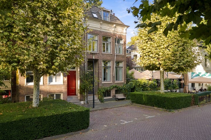 Oudenhovenstraat 1 main image