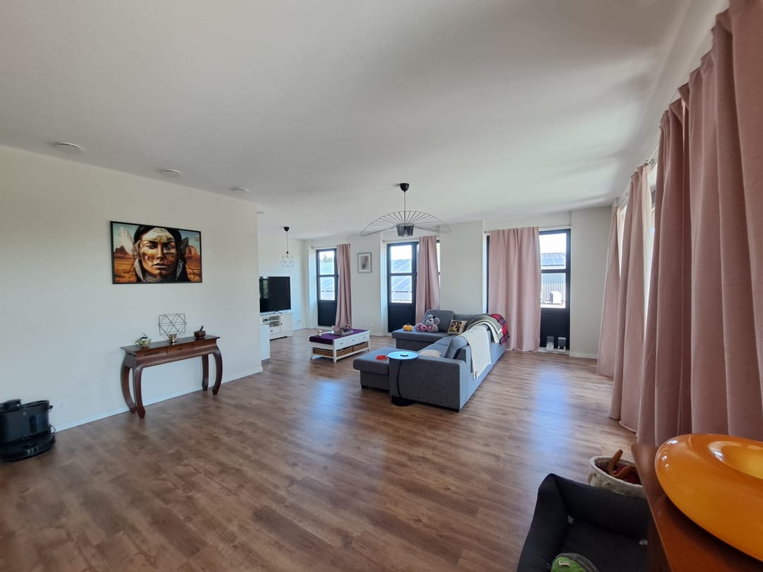 House Image 4