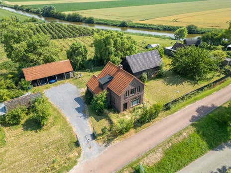 Zuiddijk 11 tertiary image