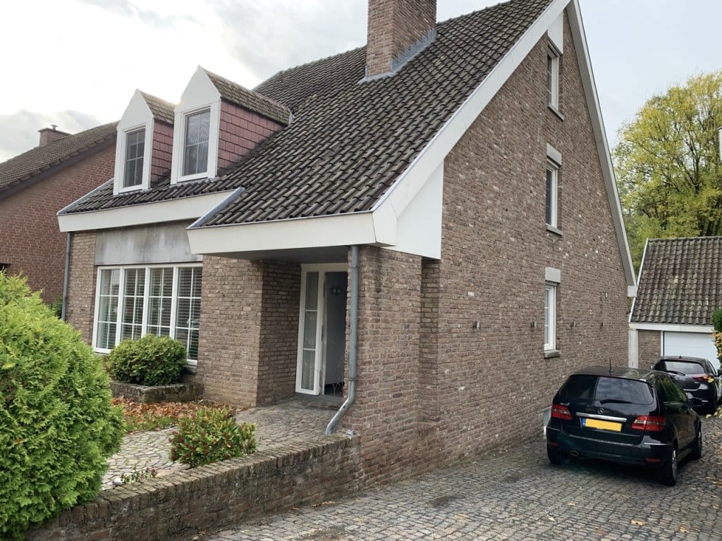 House Image 2