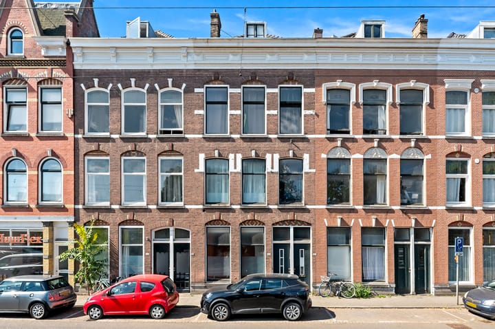 Honingerdijk 83-B main image