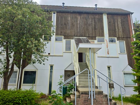 undefined main image
