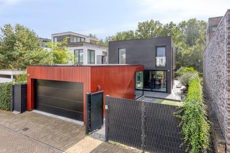 Waterland 28 main image