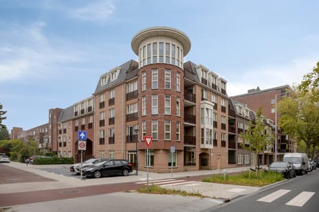 Burgemeester Knappertlaan 16-F