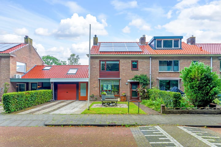 Randweg 42 main image