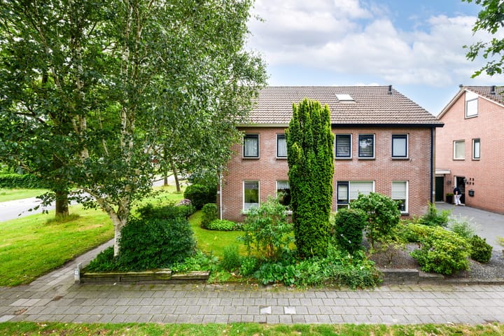 Burgemeester Selhorststraat 66 main image