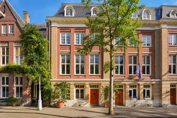 Van Miereveldstraat 7 main image