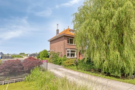 Rijneveld 48 secondary image