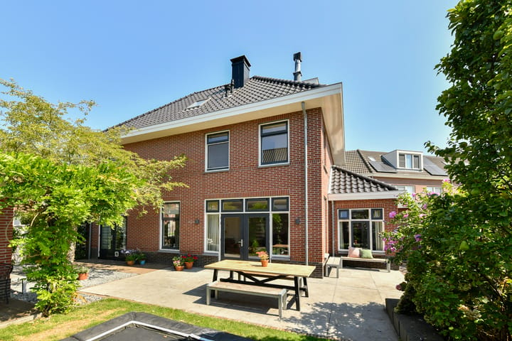 Prins Hendrikstraat 10 main image