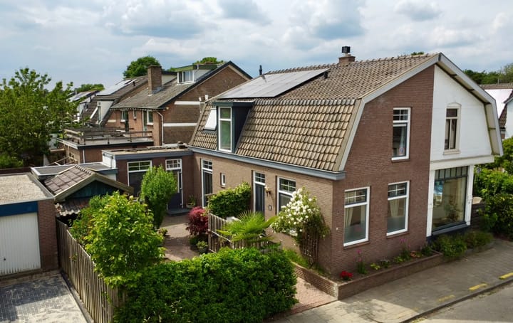 1e Wormenseweg 52 main image
