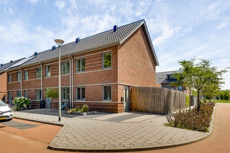 Bernsteinstraat 1