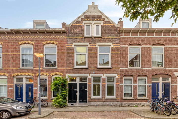 Adamshofstraat 107-A main image