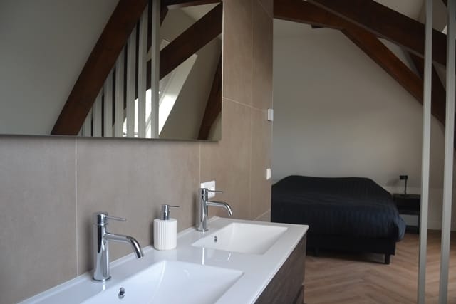 House Image 3