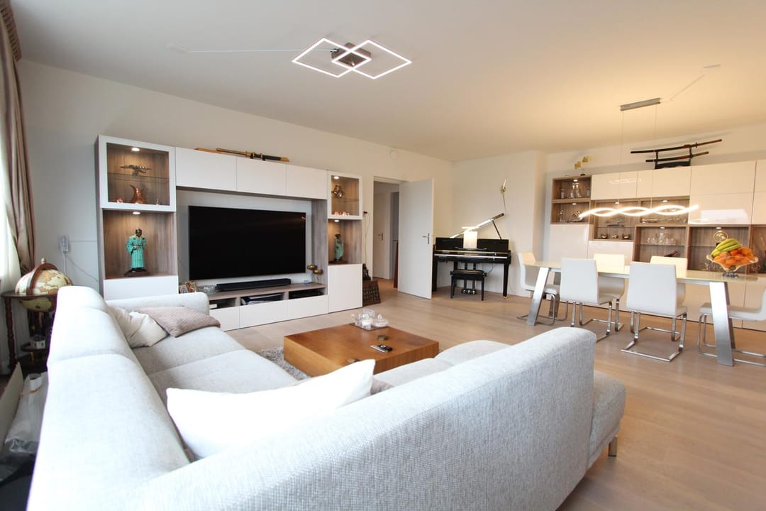 recent house